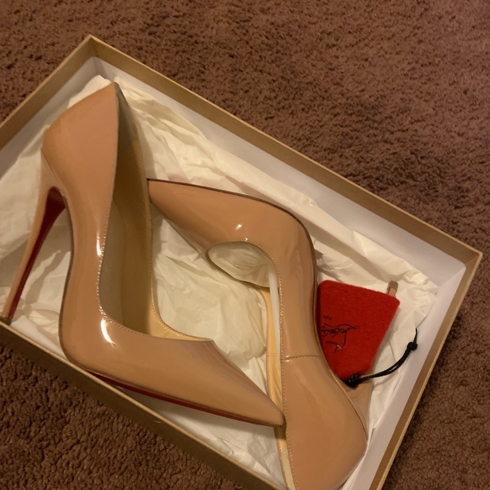 Christian Louboutin Nude Heel